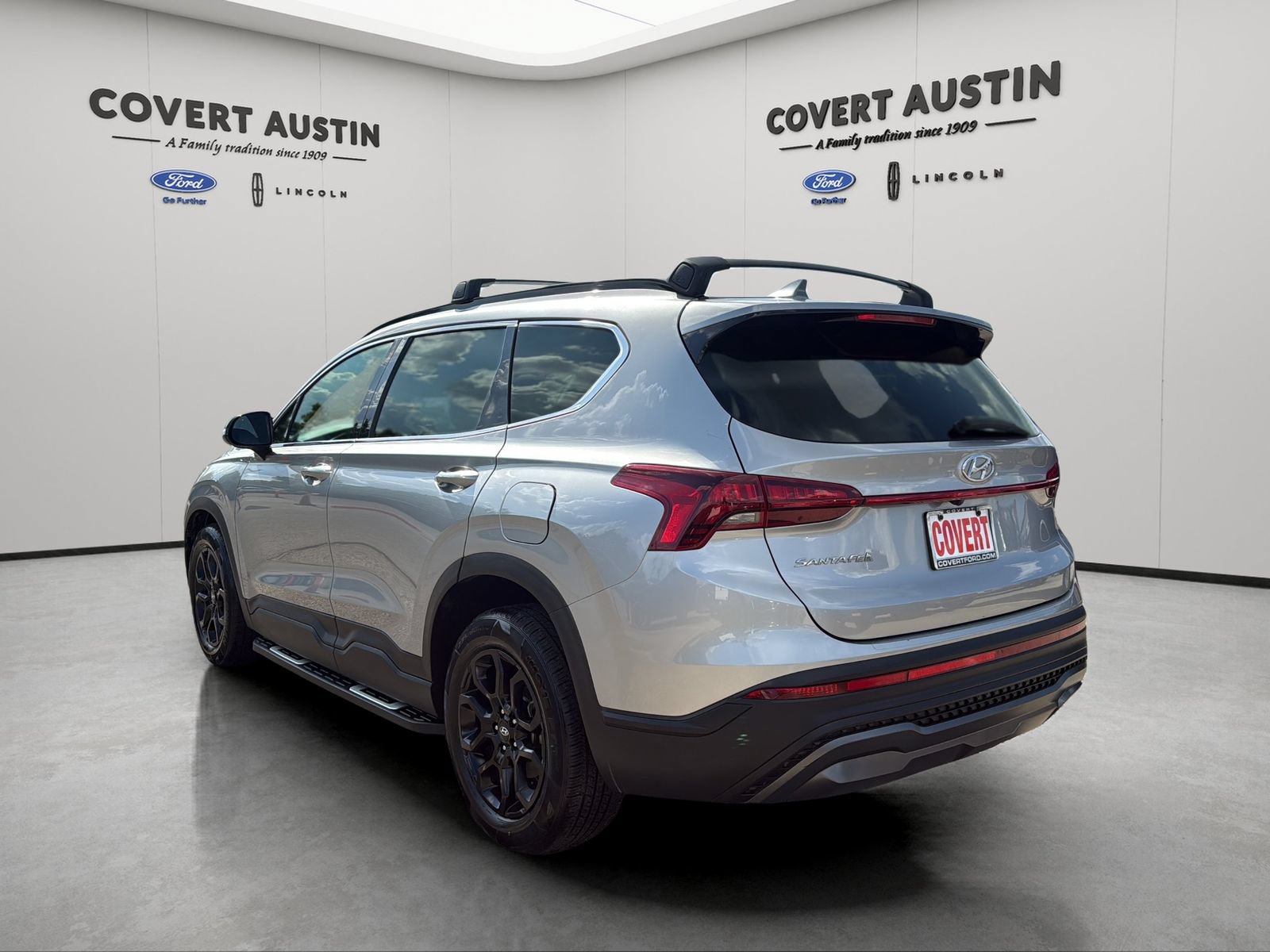 Used 2023 Hyundai Santa Fe XRT FWD image 3