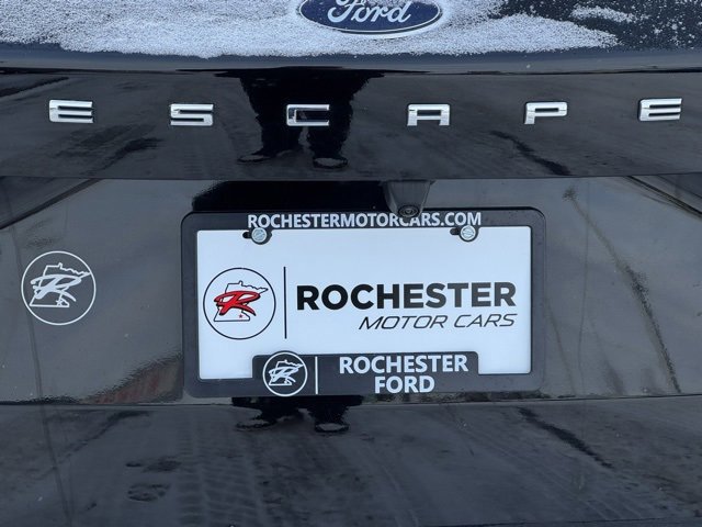 Certified 2023 Ford Escape ST-Line Elite w/ Premium Technology Package image 41