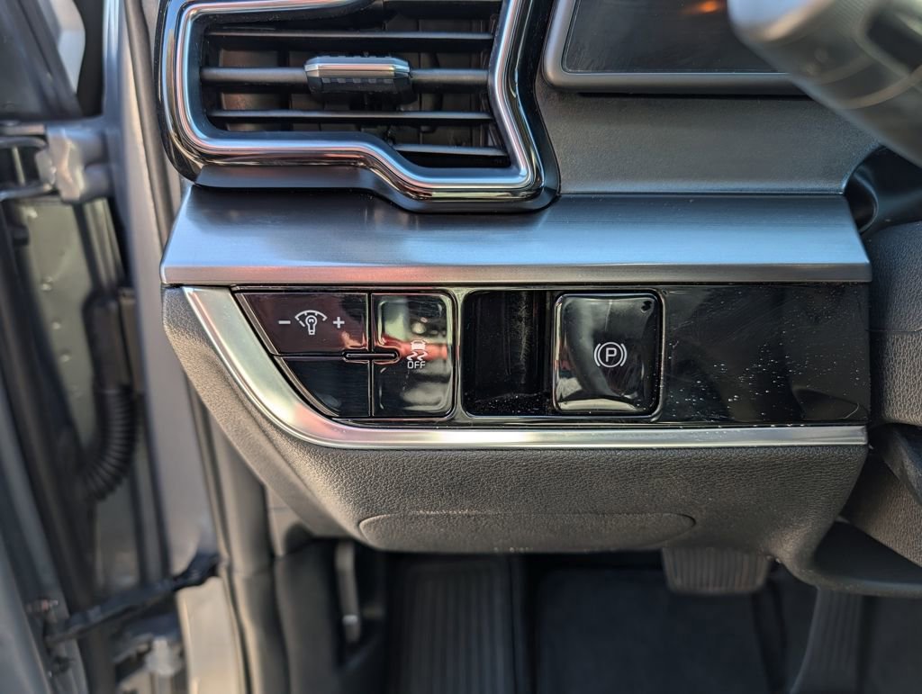 Used 2023 Kia Sportage EX image 19