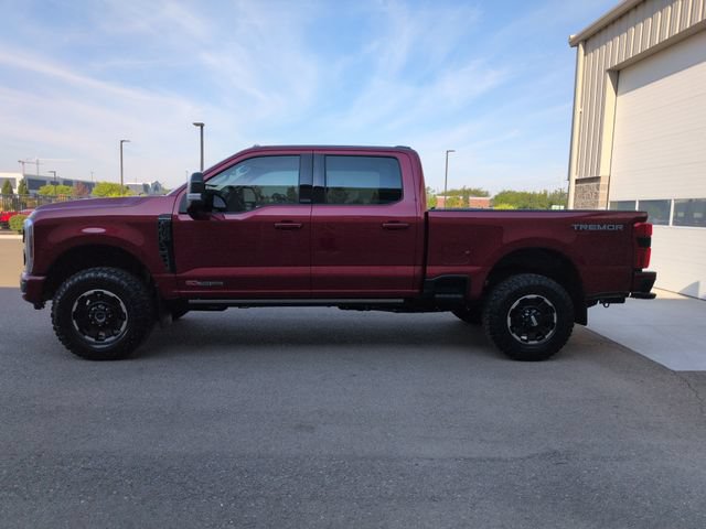 Certified 2025 Ford F350 Platinum w/ Tremor Off-Road Package AWD/4WD image 6