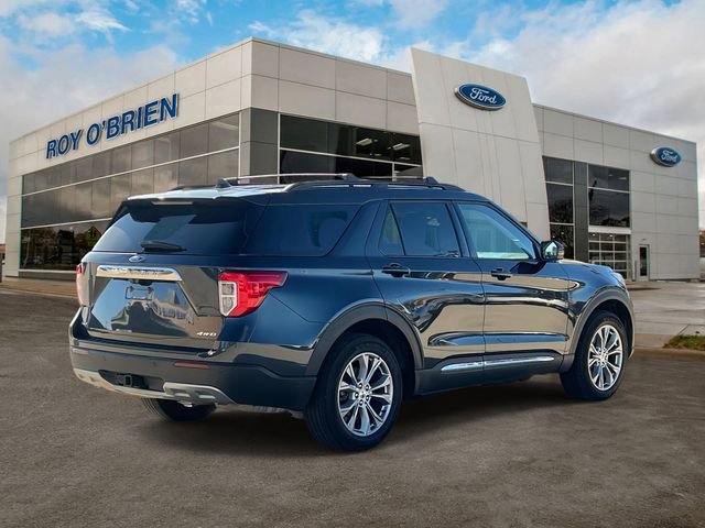 Certified 2023 Ford Explorer XLT w/ Equipment Group 202A image 5