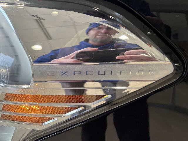 Certified 2024 Ford Expedition Limited image 31