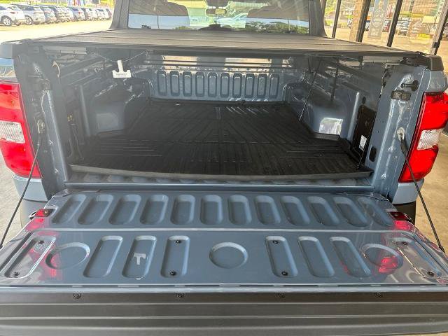 Certified 2025 Ford Maverick XLT w/ XLT Luxury Package FWD image 22