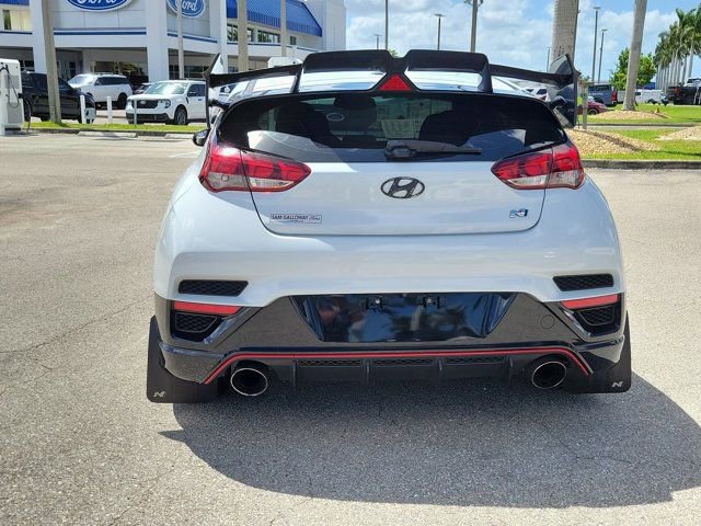 Used 2020 Hyundai Veloster N w/ Performance Package image 3