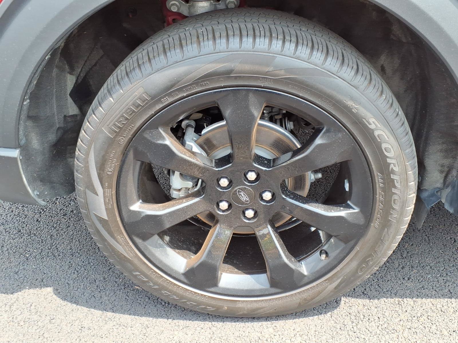 Certified 2023 Ford Explorer ST-Line w/ Class IV Trailer Tow Package AWD/4WD image 7