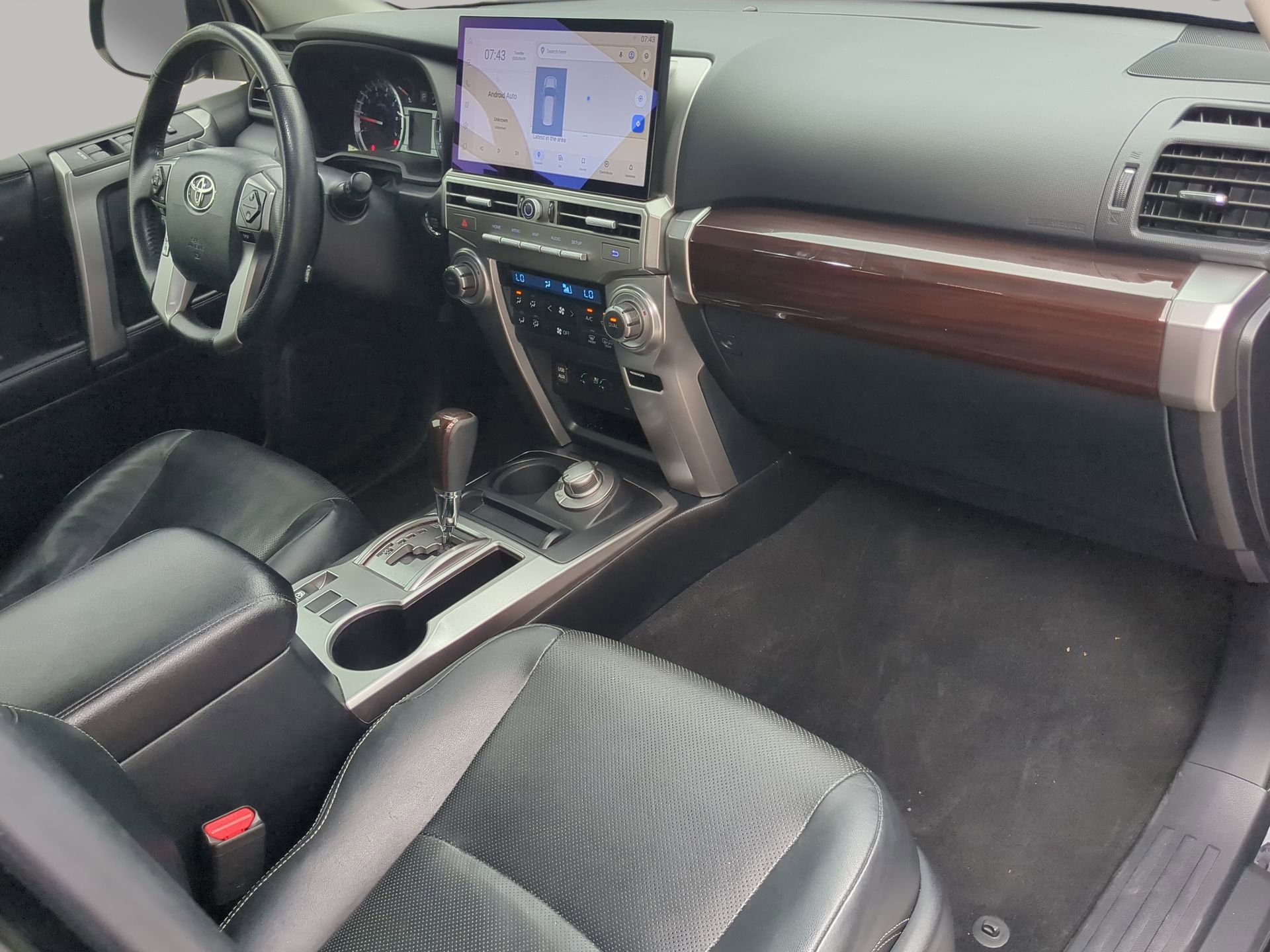 Used 2018 Toyota 4Runner Limited AWD/4WD image 49