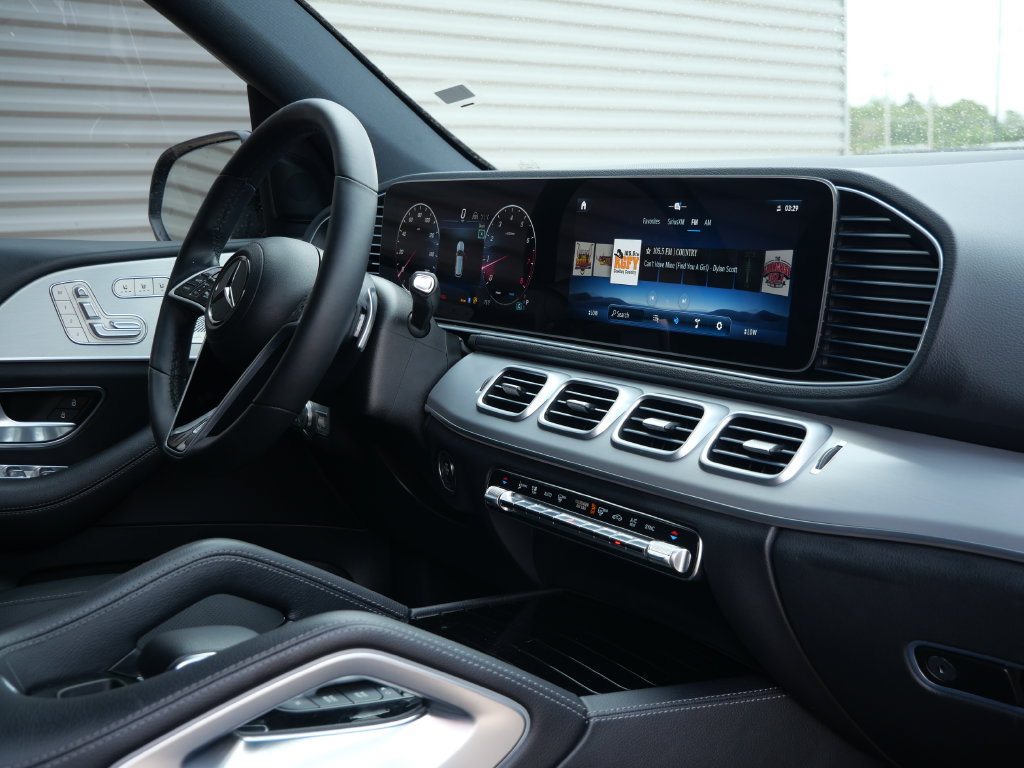 Used 2025 Mercedes-Benz GLE 350 4MATIC image 18