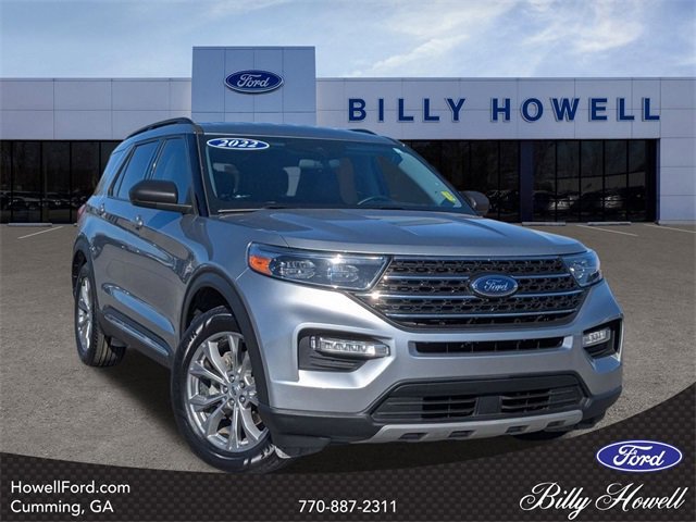 Certified 2022 Ford Explorer XLT w/ Equipment Group 202A image 7