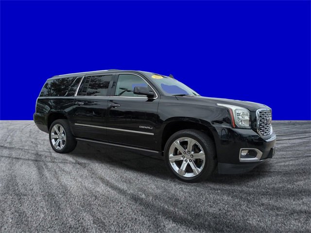 Used 2019 GMC Yukon XL Denali w/ Denali Ultimate Package image 2