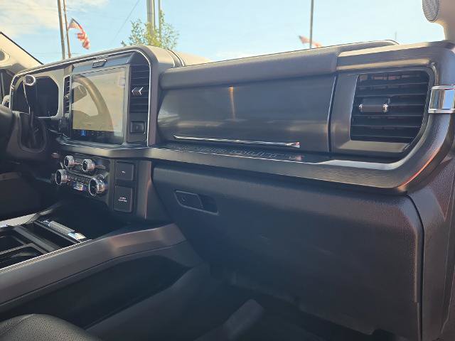Certified 2025 Ford F350 Lariat w/ Lariat Ultimate Package AWD/4WD image 35