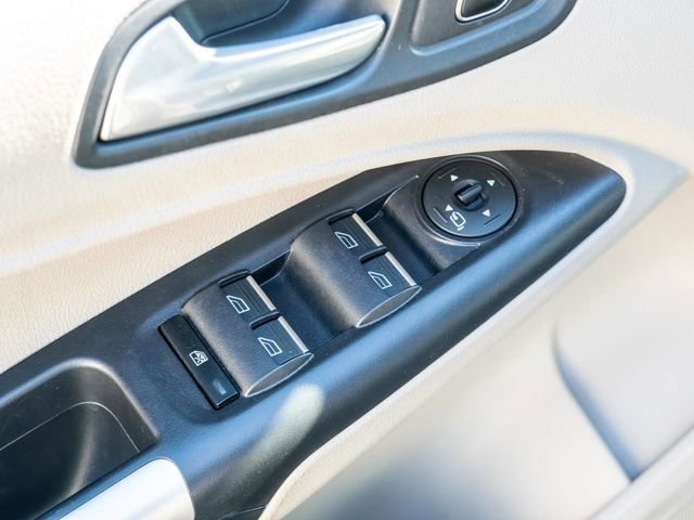 Certified 2023 Ford Transit Connect XLT w/ XLT Premium Package image 17