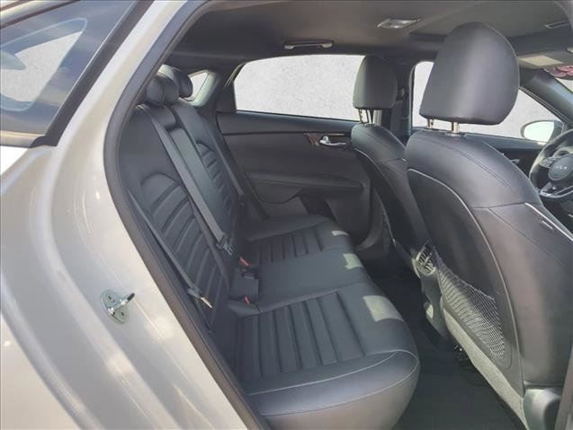 Used 2023 Kia Forte GT-Line w/ GT-Line Premium Package FWD image 20