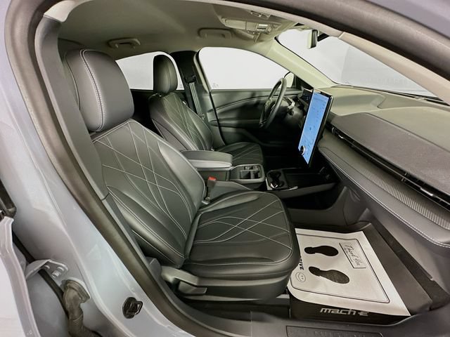 Certified 2025 Ford Mustang Mach-E Select w/ Comfort Package Lite AWD/4WD image 34