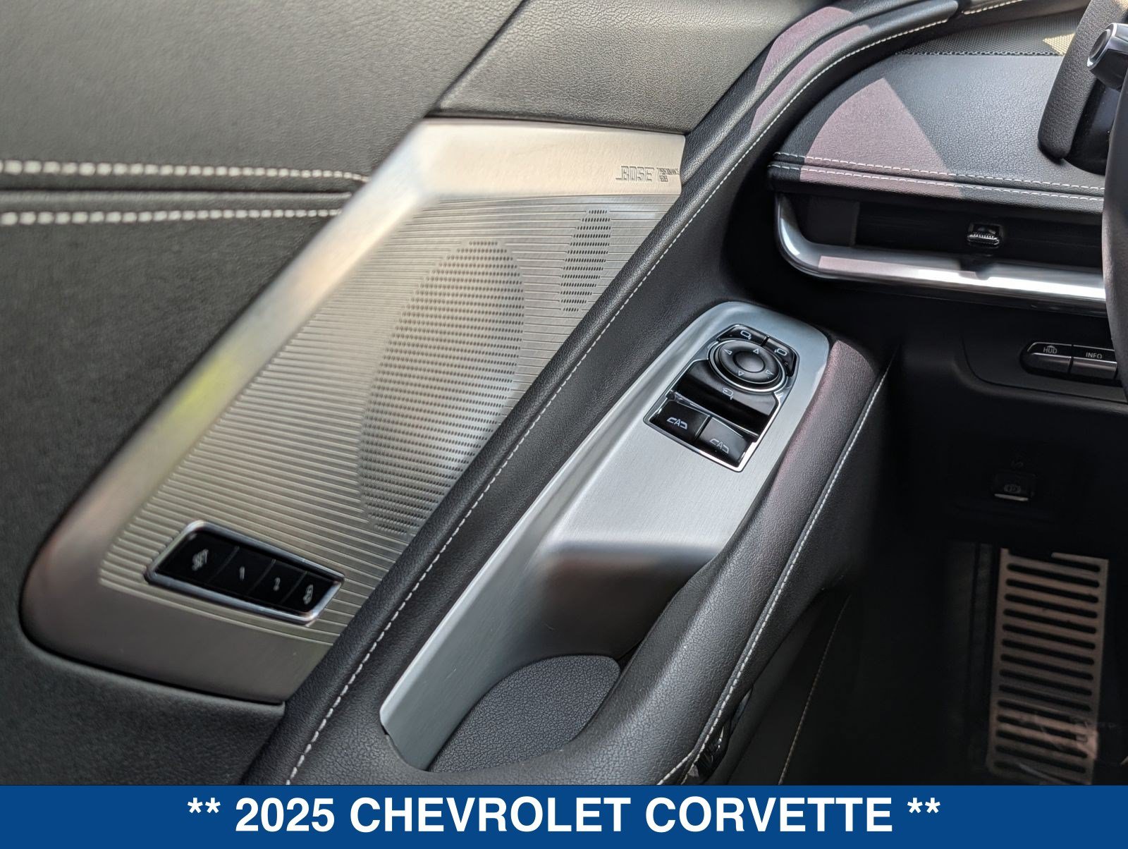 Used 2025 Chevrolet Corvette Stingray Preferred Cpe w/ Z51 Performance Package RWD image 23
