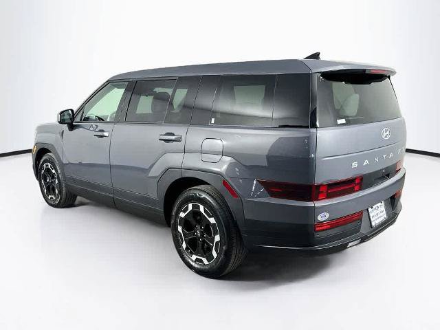 Used 2026 Hyundai Santa Fe SE FWD image 4