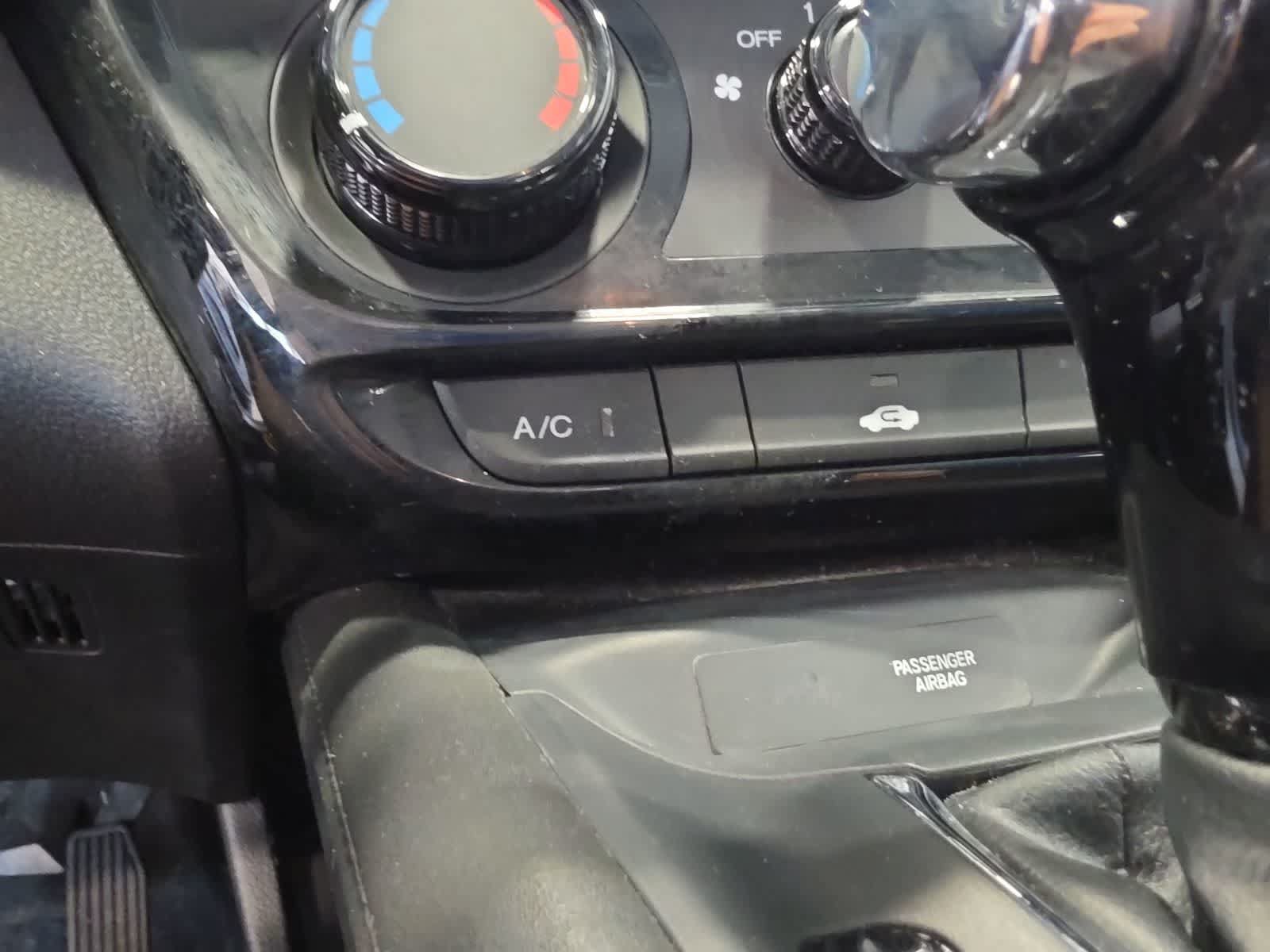 Used 2022 Honda HR-V LX image 22
