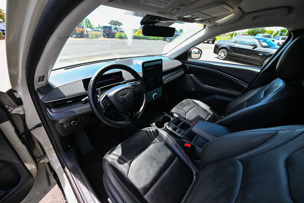 Certified 2025 Ford Mustang Mach-E Premium AWD/4WD image 14