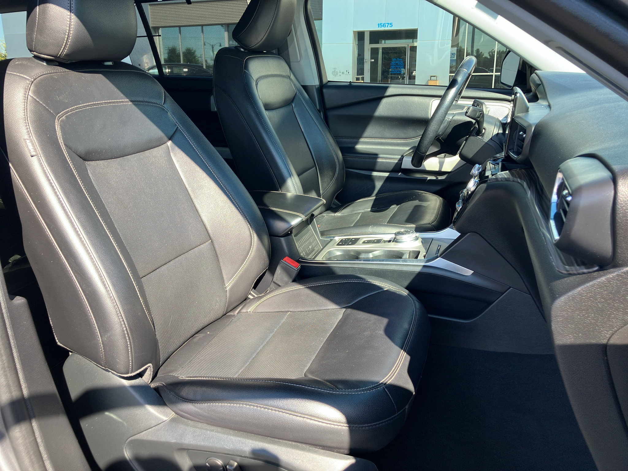 Certified 2021 Ford Explorer Limited w/ Equipment Group 301A RWD image 37