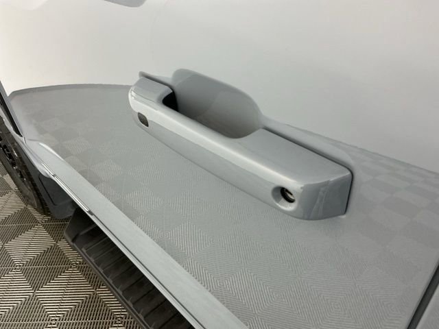 Certified 2025 Ford F350 Lariat w/ Black Appearance Package image 14