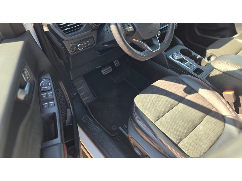 Certified 2023 Ford Escape ST-Line w/ Tech Pack #1 FWD image 22