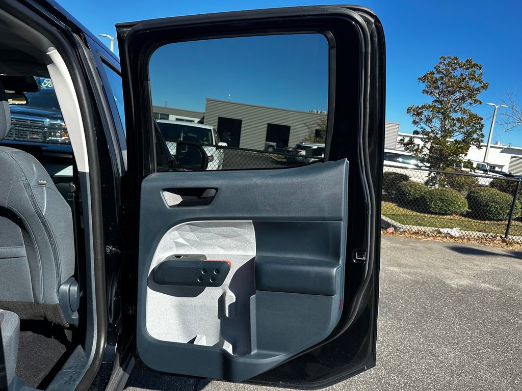 Certified 2022 Ford Maverick XLT w/ Equipment Group 300A Standard image 33