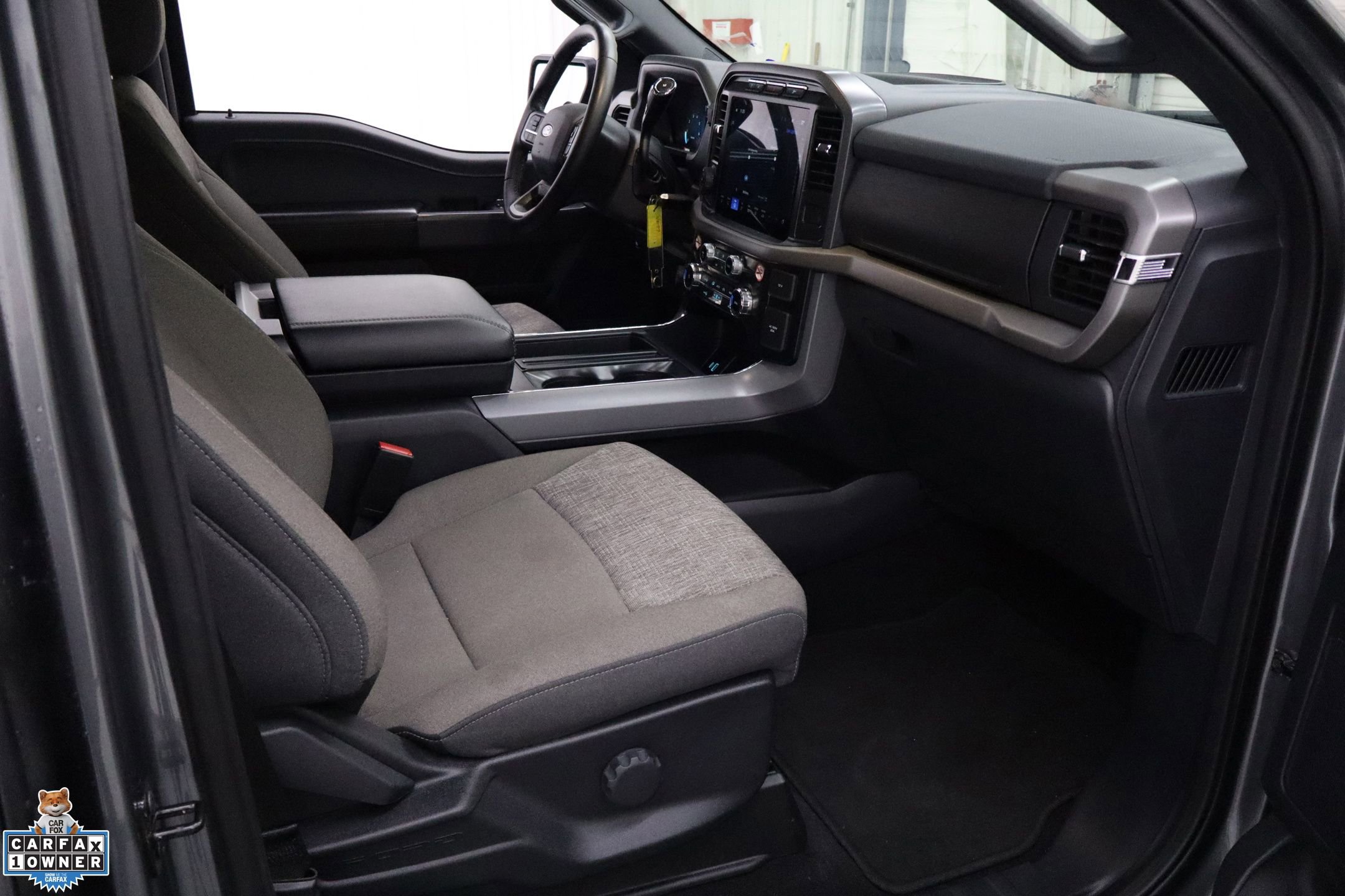 Certified 2024 Ford F150 XLT w/ Mobile Office Package image 27