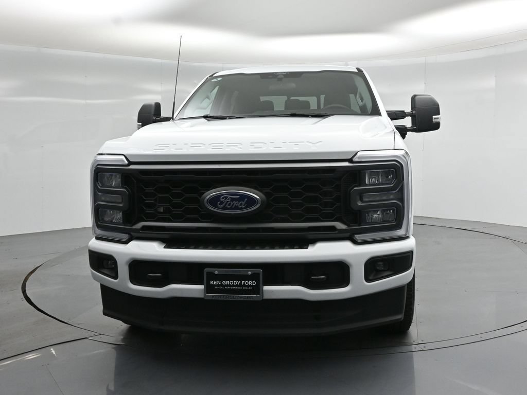 Certified 2025 Ford F250 XL w/ STX Appearance Package AWD/4WD image 51
