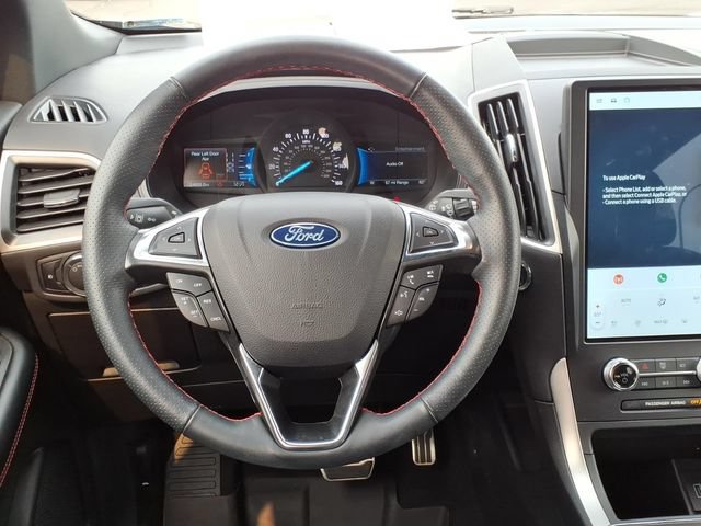 Certified 2024 Ford Edge ST-Line AWD/4WD image 11