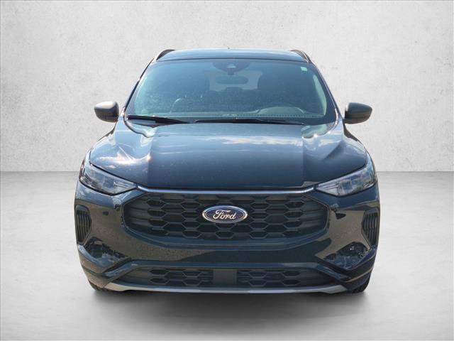 Certified 2023 Ford Escape ST-Line w/ Tech Pack #1 AWD/4WD image 2
