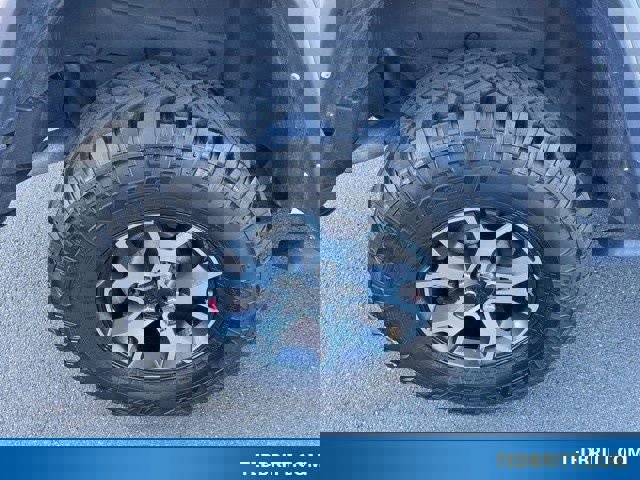 Used 2022 Jeep Wrangler Unlimited Rubicon w/ Cold Weather Group image 11