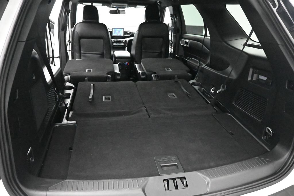 Certified 2024 Ford Explorer ST-Line w/ Class IV Trailer Tow Package RWD image 11