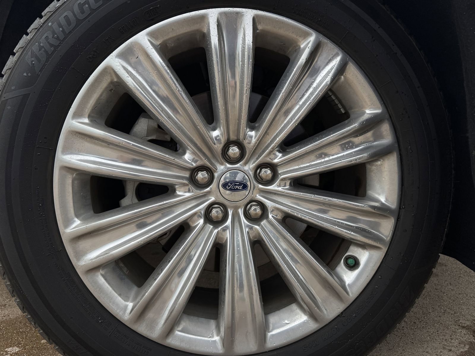 Certified 2022 Ford Explorer Limited w/ Limited Technology Package RWD image 10