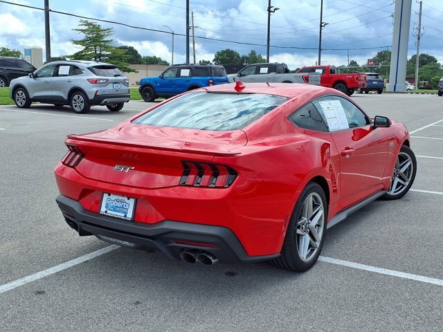 Certified 2024 Ford Mustang GT Premium RWD image 5