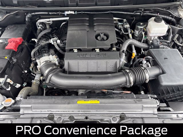 Used 2025 Nissan Frontier PRO-4X w/ Pro Convenience Package AWD/4WD image 17