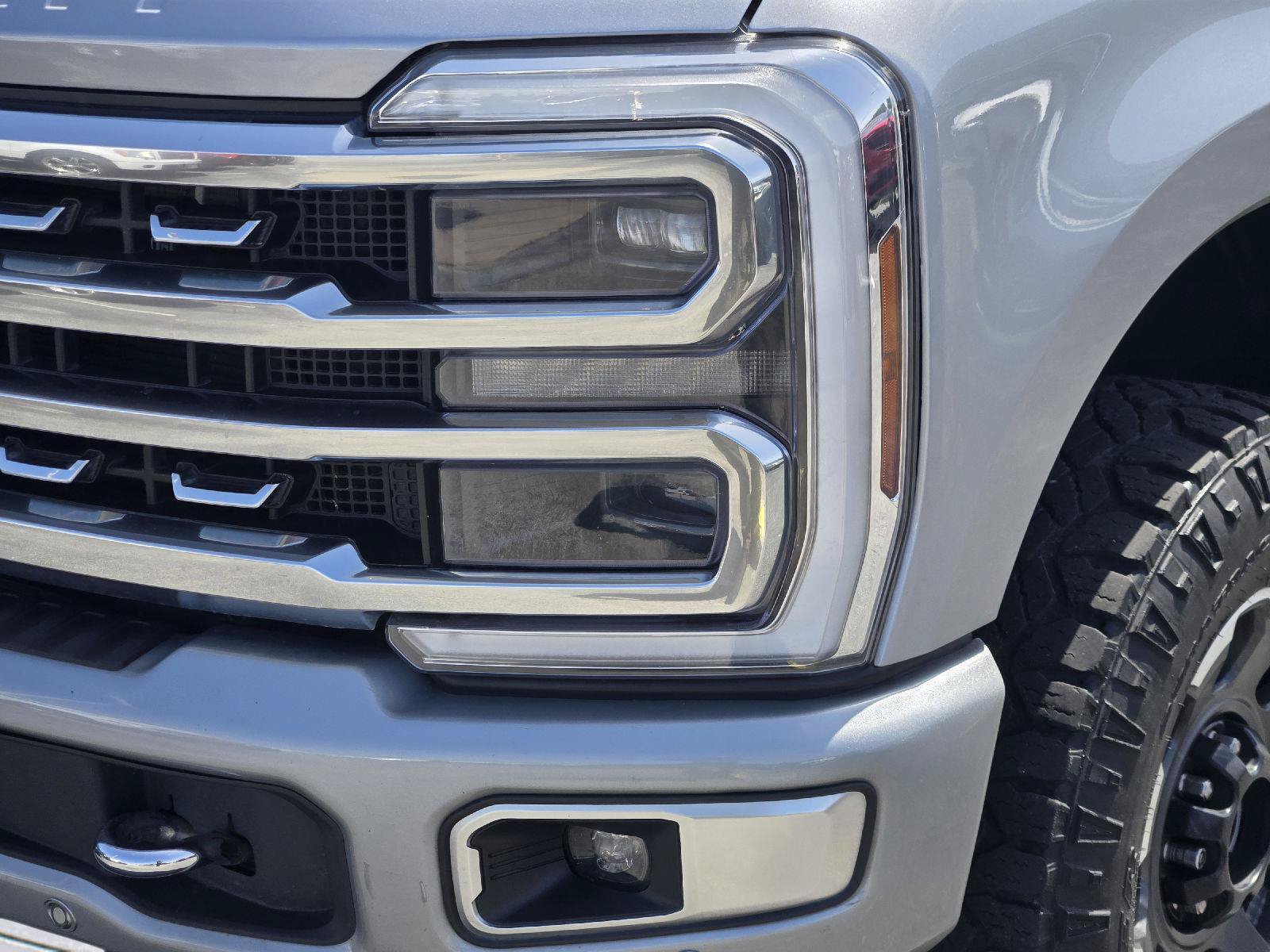 Certified 2024 Ford F250 Platinum w/ Tremor Off-Road Package AWD/4WD image 7