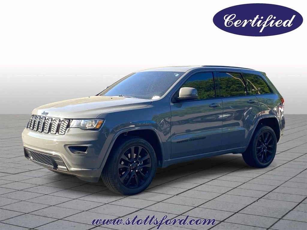 Used 2020 Jeep Grand Cherokee Altitude AWD/4WD image 3