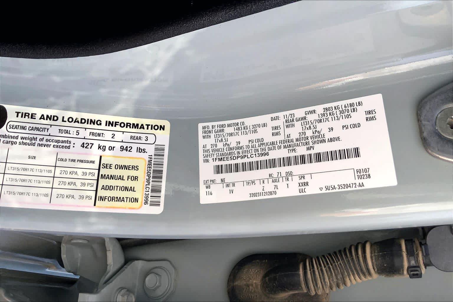 Certified 2023 Ford Bronco Badlands w/ Sasquatch Package AWD/4WD image 37