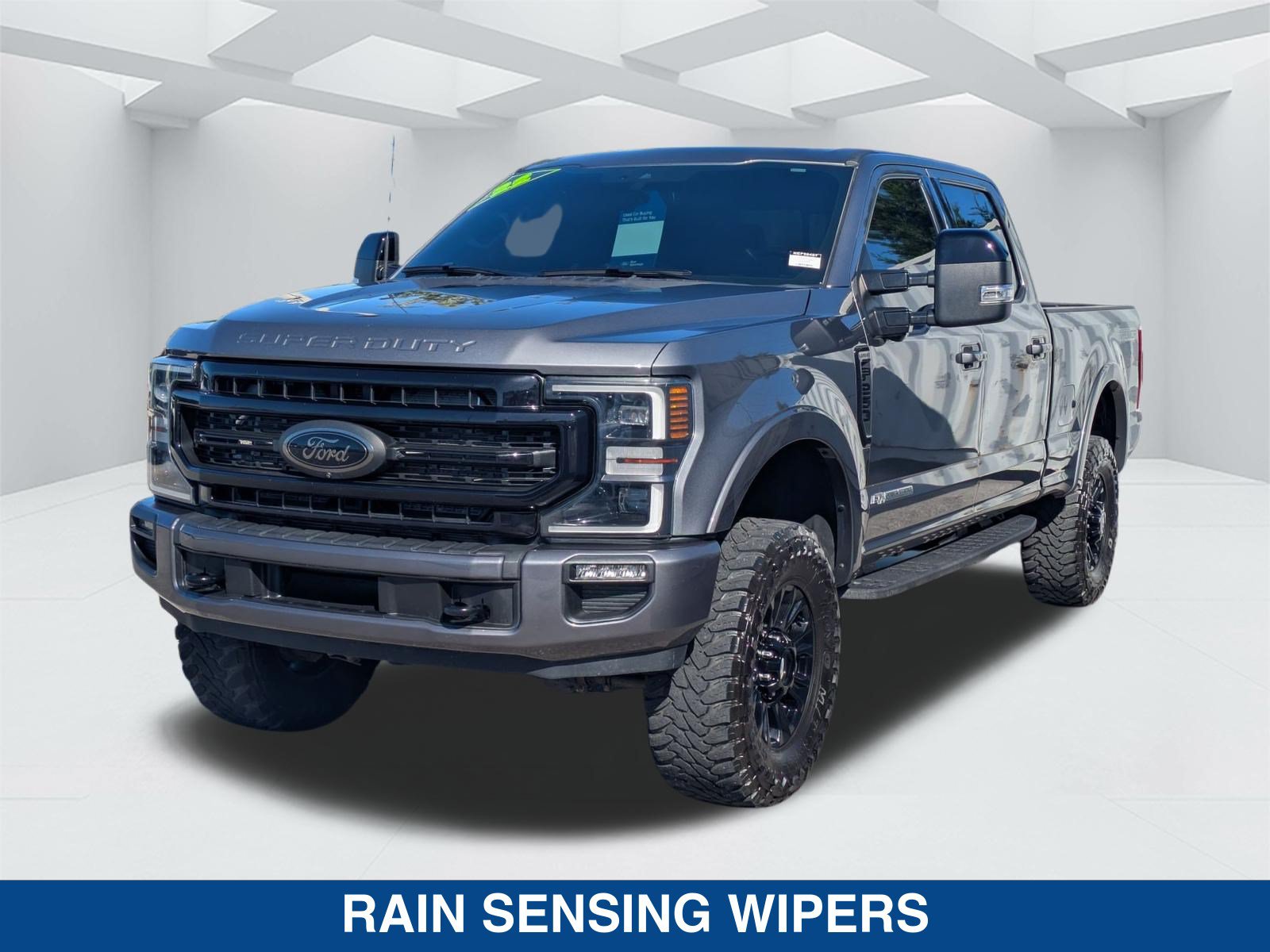 Certified 2022 Ford F250 Lariat w/ Tremor Off-Road Package AWD/4WD image 8