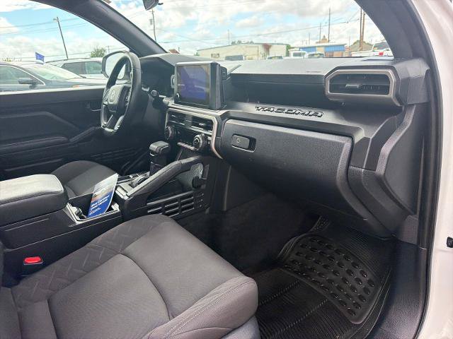 Used 2025 Toyota Tacoma SR RWD image 31