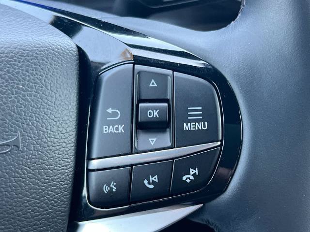 Certified 2023 Ford Explorer Platinum w/ Technology Package AWD/4WD image 24