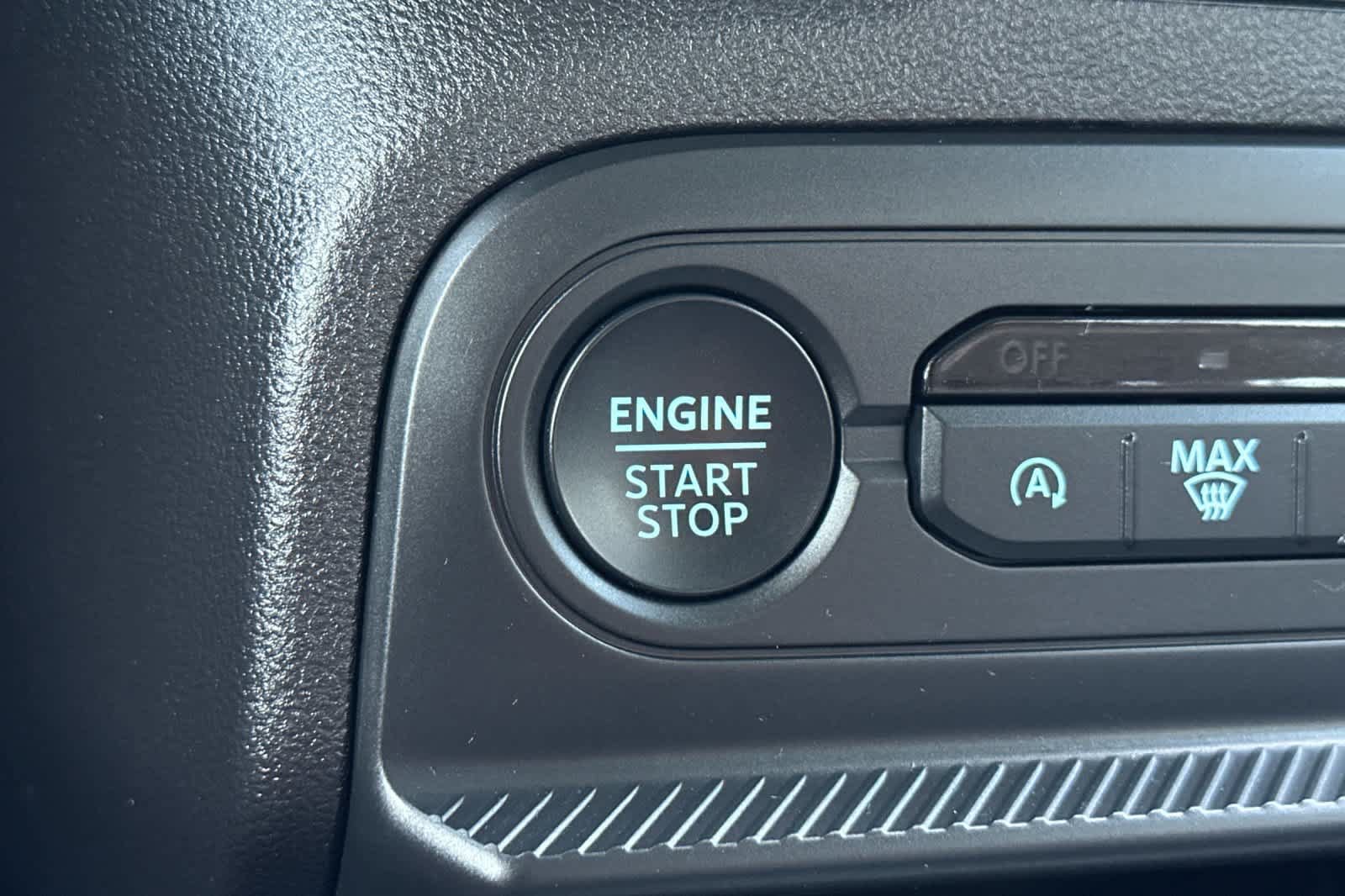 Certified 2025 Ford Bronco Sport Outer Banks AWD/4WD image 22