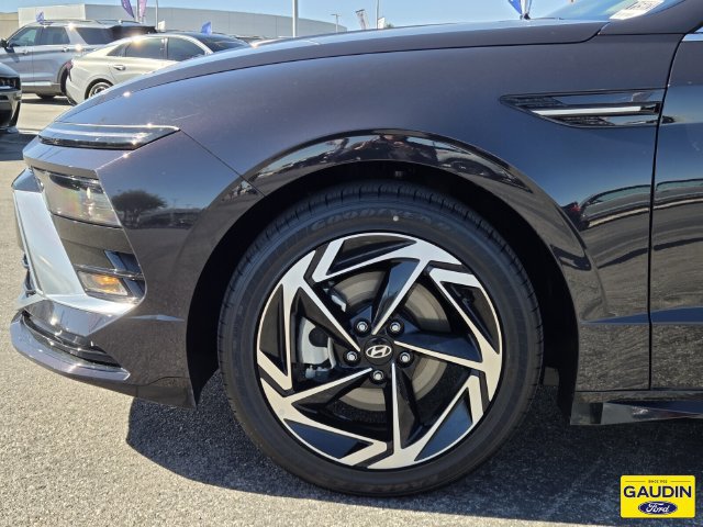 Used 2026 Hyundai Sonata SEL FWD image 10