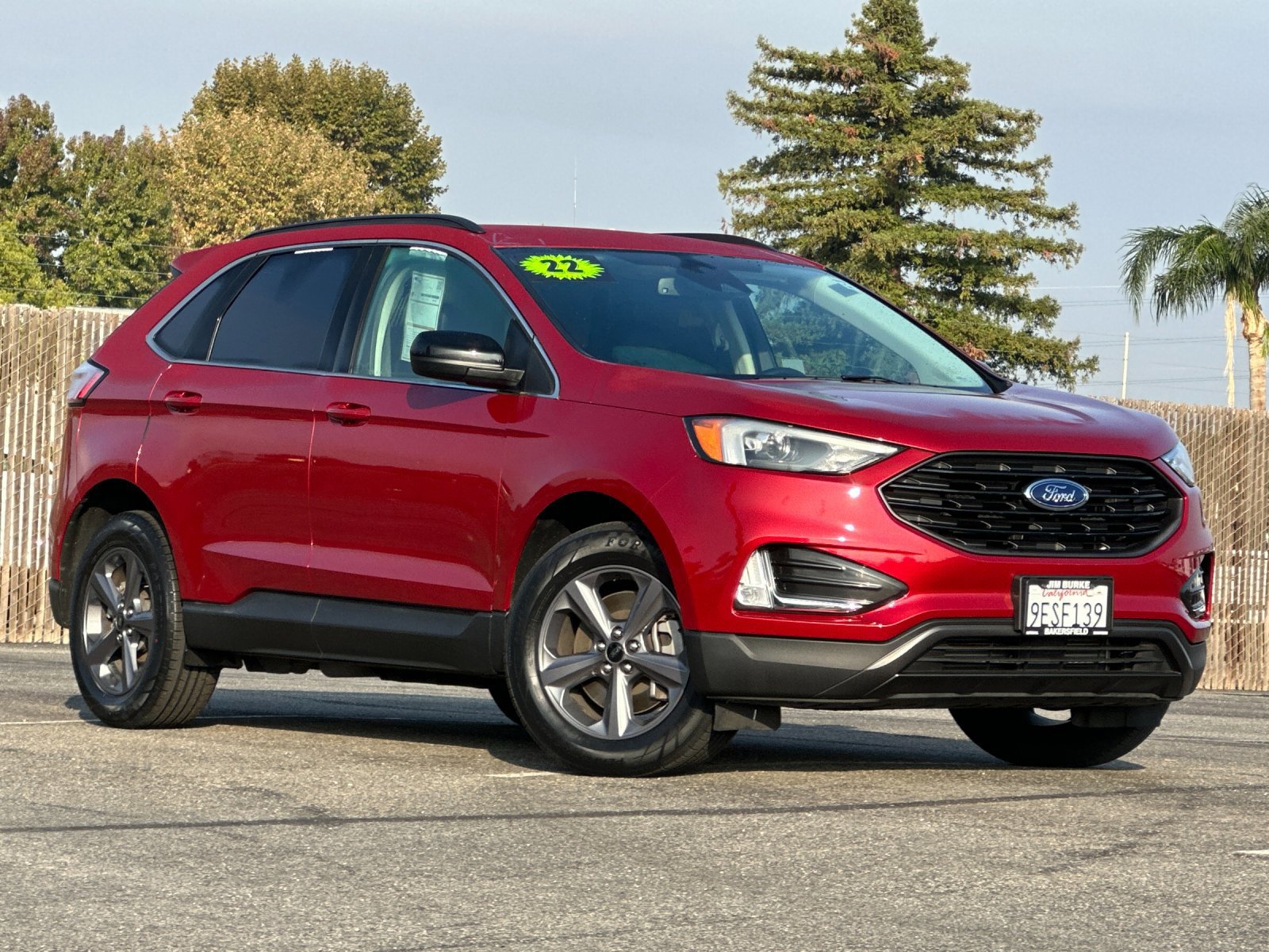 Certified 2022 Ford Edge SEL w/ Sport Appearance Package image 8