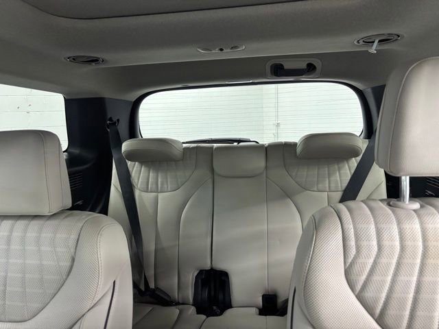 Used 2023 Hyundai Palisade Limited w/ Cargo Package FWD image 10