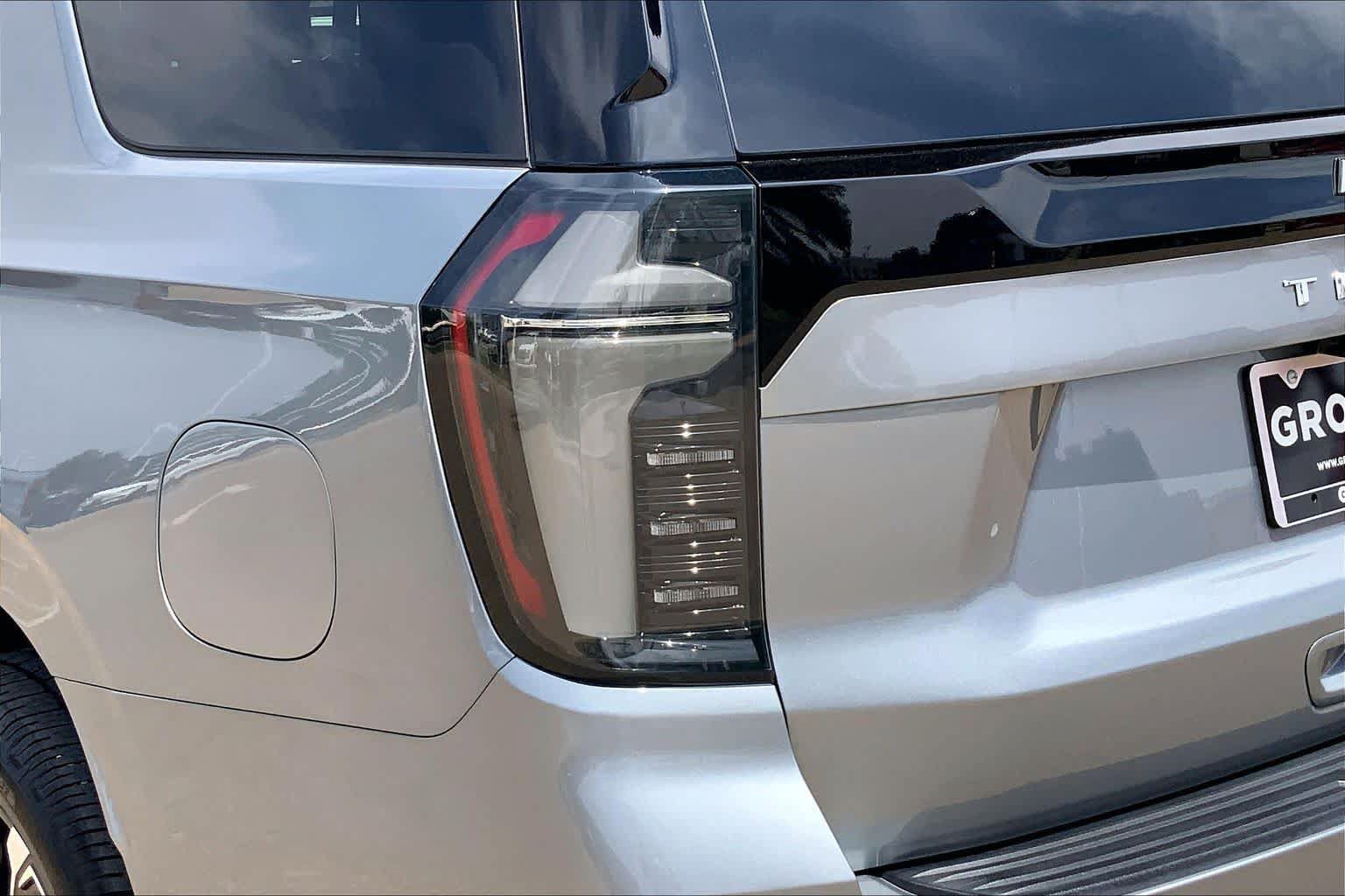Used 2025 Chevrolet Tahoe High Country AWD/4WD image 57
