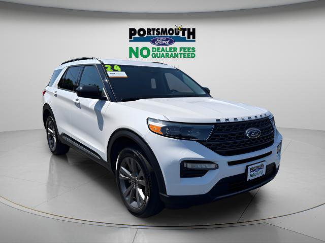 Certified 2024 Ford Explorer XLT w/ Equipment Group 202A AWD/4WD image 1