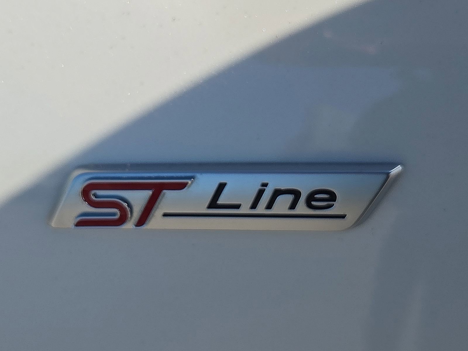 Certified 2023 Ford Escape ST-Line w/ Tech Pack #1 FWD image 9
