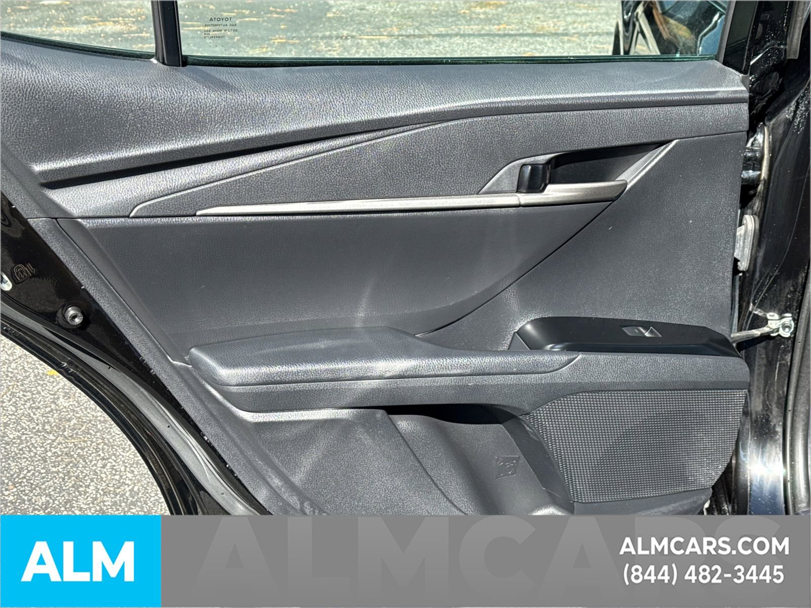 Used 2025 Toyota Camry LE image 25