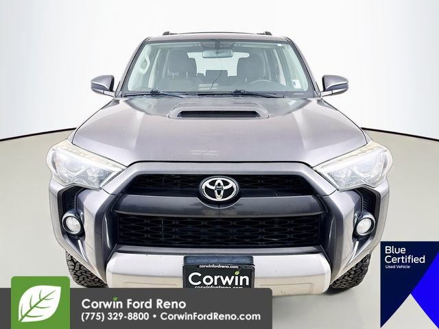 Used 2018 Toyota 4Runner TRD Off-Road image 2