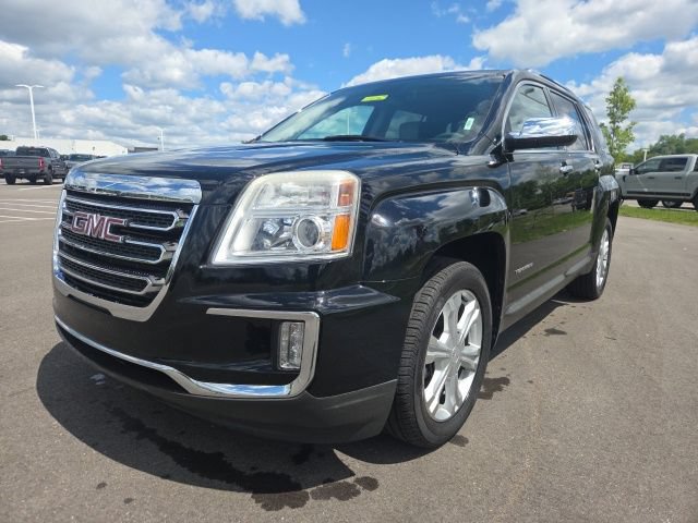Used 2017 GMC Terrain SLT w/ Open Road Package FWD image 3